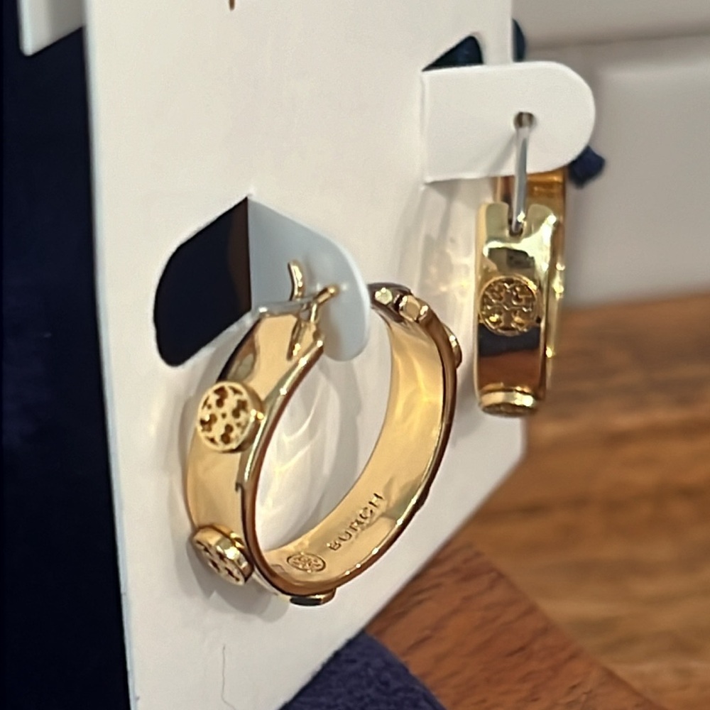 Tory Burch Hoop - Picture 11 of 16